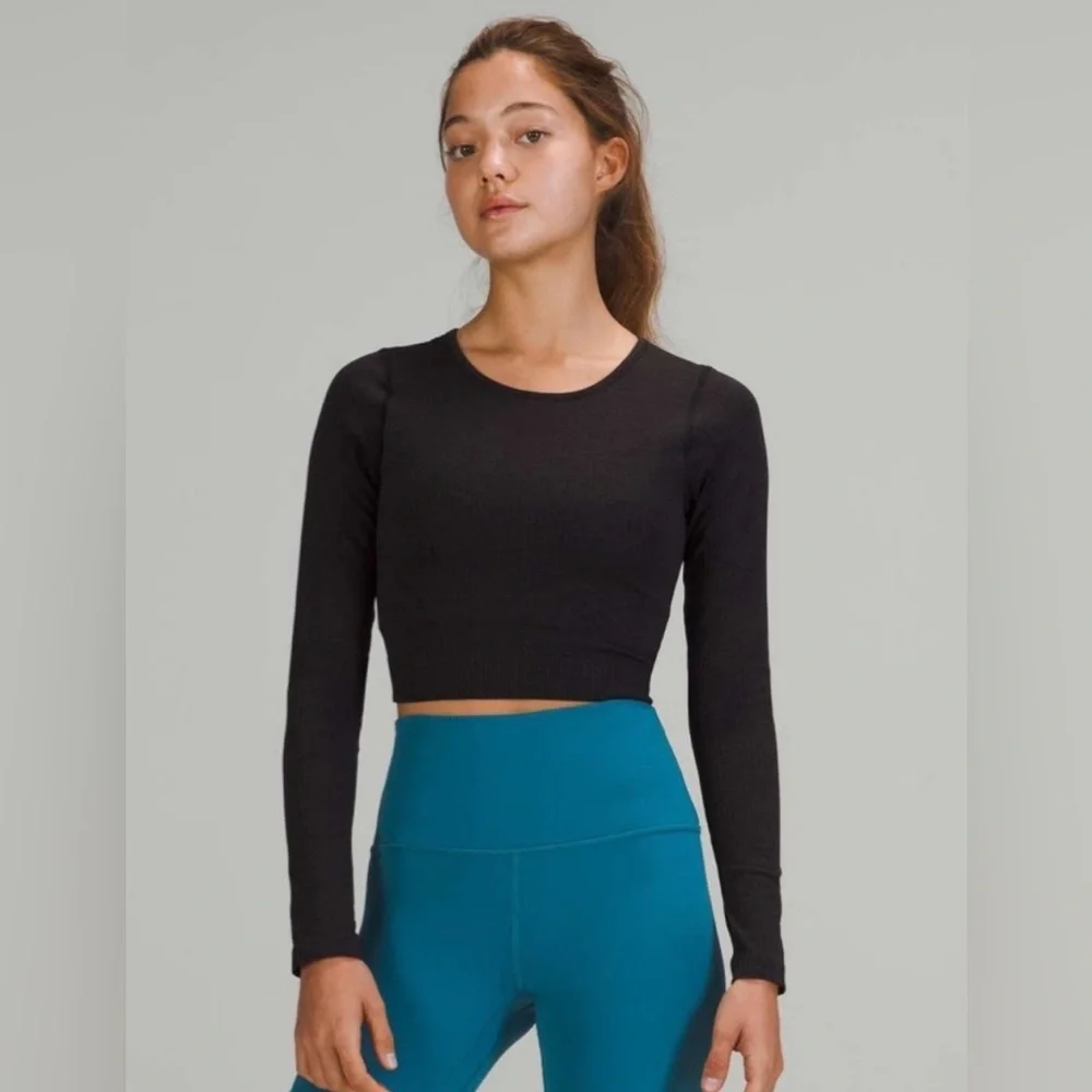 Lululemon |‎ Ebb to Street Long Sleeve Stretch Cropped Pullover Top | Black | 4